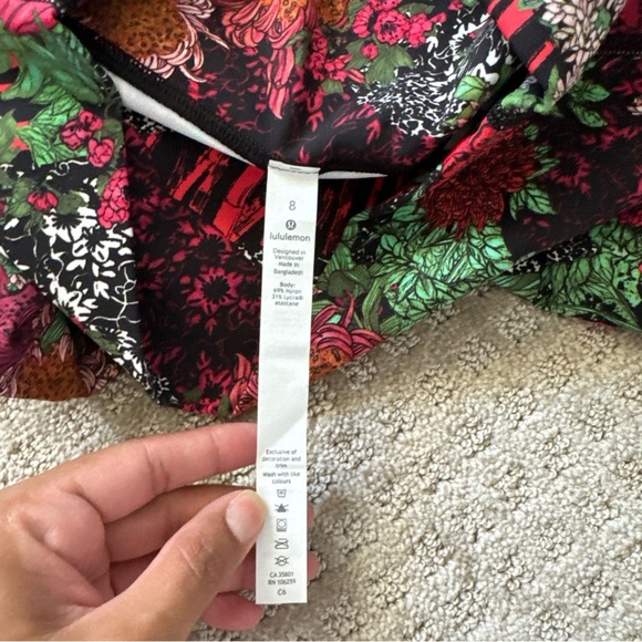 Lululemon Sz 8 Floral Crops Wunder Under Tight 17" Luxtreme Zen Garden Multi - Picture 5 of 5